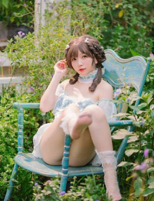 成人黄色视频小说手机免费看_未删减完整版