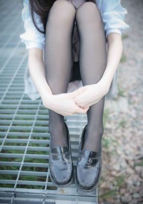 告诉我舒服吗简介_成人在线观看免费