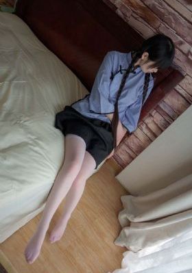 精品一线二线三线区精华液_4K在线视频观看