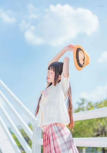 《乳色吐息》第一集免费看_4K电影在线观看