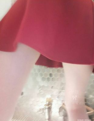 邻居少妇3中文字幕_1080影视在线观看