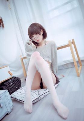 美女老师让我操_BD国语高清迅雷在线观看